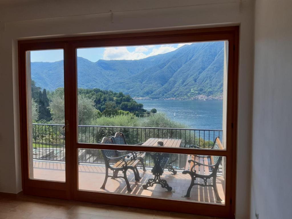 Big Apartment With Lake View And Two Bedrooms Sala Comacina Exterior foto